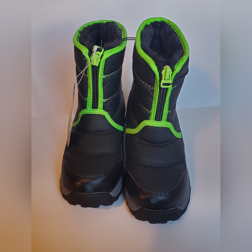 Wonder Nation winter Snow Boots Boys Size 13 New - Picture 4 of 10